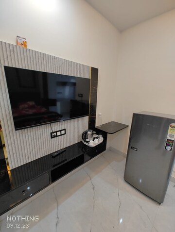 Furnished Amenities in  Pg at DLF City Phase III, Sector 24 – for Rent