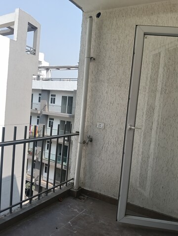 Balcony in 2.5 BHK Apartment at Smart World Gems, Sector 89 – for Rent