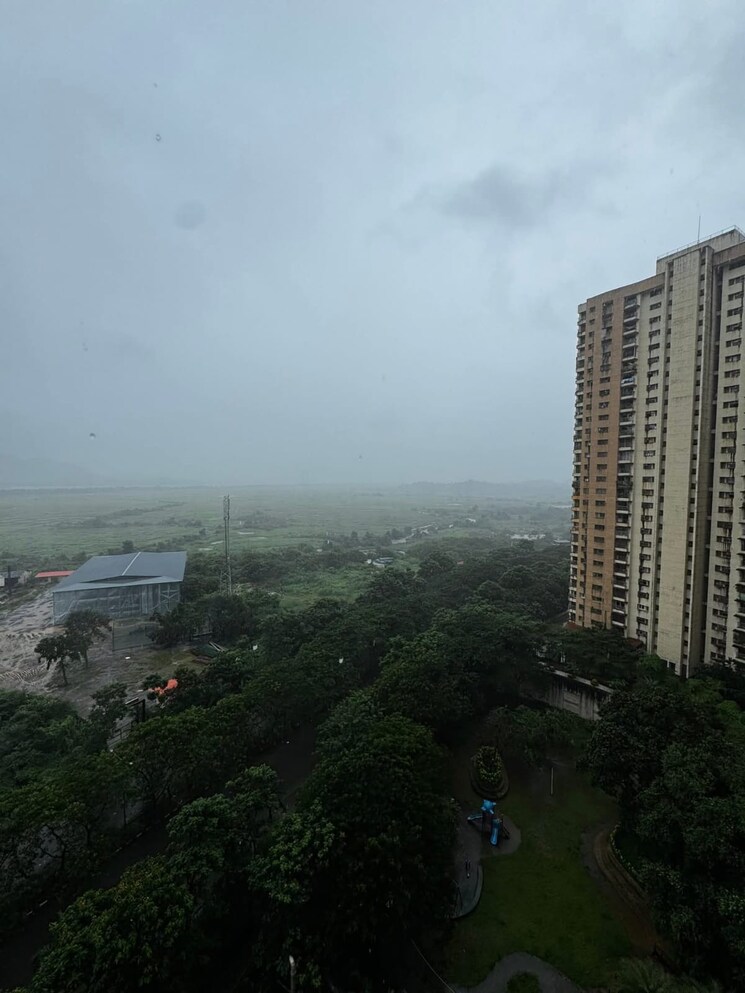 Exterior View, lodha-splendora 3 Bedroom 1005 Sq.Ft. Apartment In Ghodbunder Road Thane 9417304