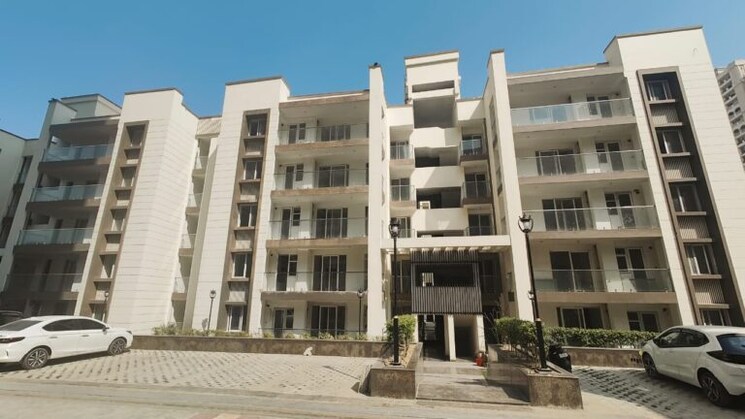 Exterior View, nimbus-the-express-park-view-ii 2 Bedroom 1228 Sq.Ft. Apartment In Chi V Greater Noida Greater Noida 9417429