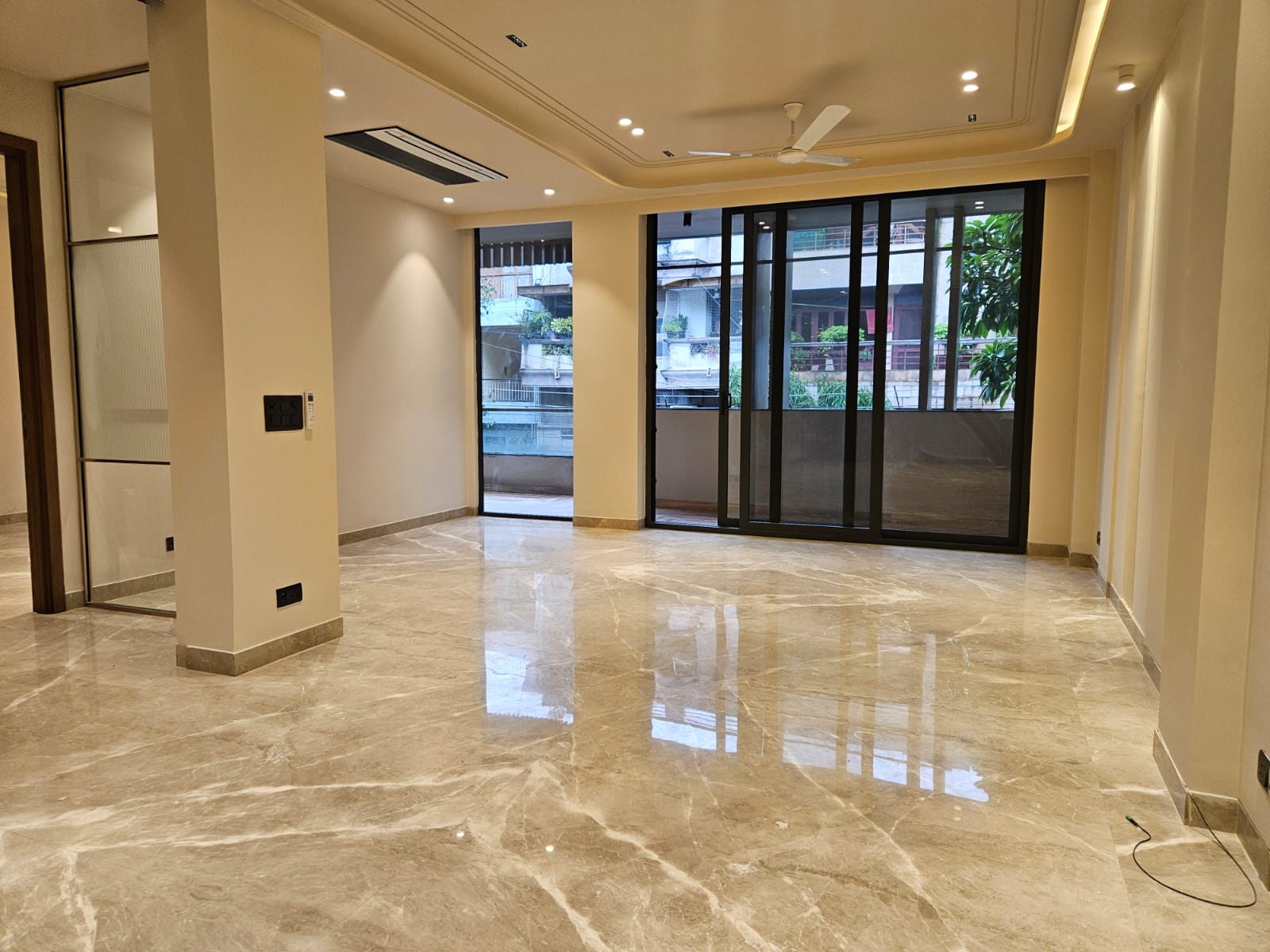 3 BHK Builder Floor For Rent in Lajpat Nagar III