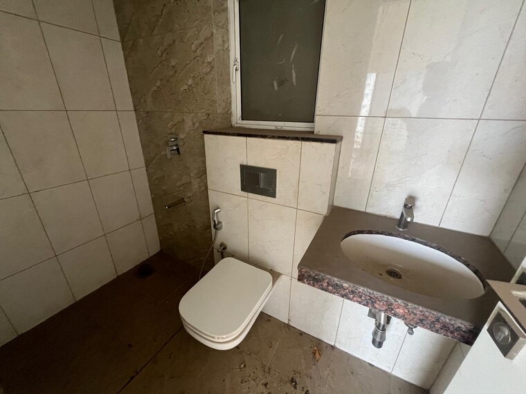 Bathroom, godrej-boulevard 2 Bedroom 691 Sq.Ft. Apartment In Manjari Pune 9417460