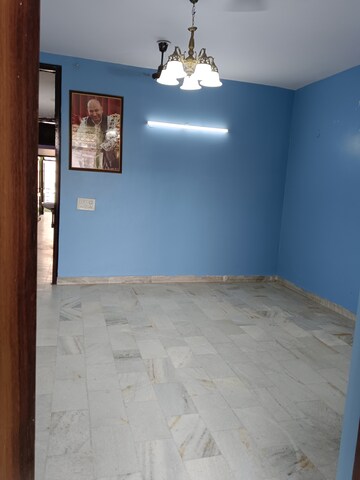 Room in 2 BHK Builder Floor at Lajpat Nagar 4 – for Rent