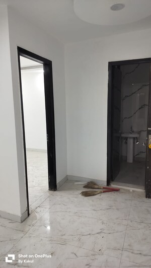 Room in 2 BHK Builder Floor at Kamalpur – for Sale