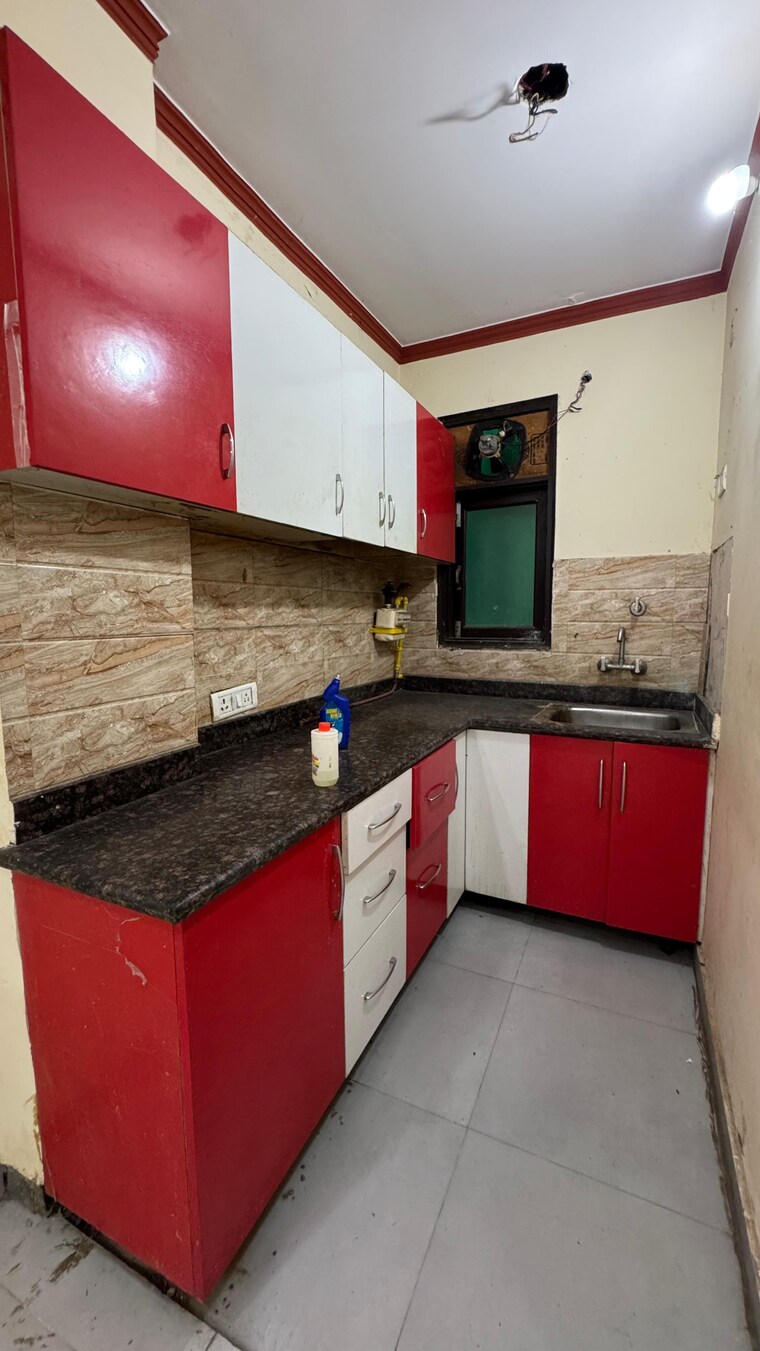 Kitchen, risland-sky-mansion 1 Bedroom 500 Sq.Ft. Builder Floor In Chattarpur Delhi 9417639