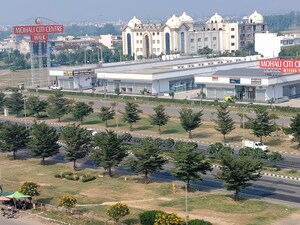  Shop For Rent in Aerocity