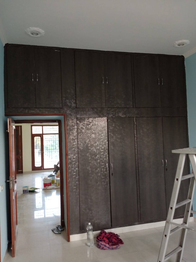 Bedroom, sector 15 3 Bedroom 2500 Sq.Ft. Independent House In Sector 15 Panchkula 9417641