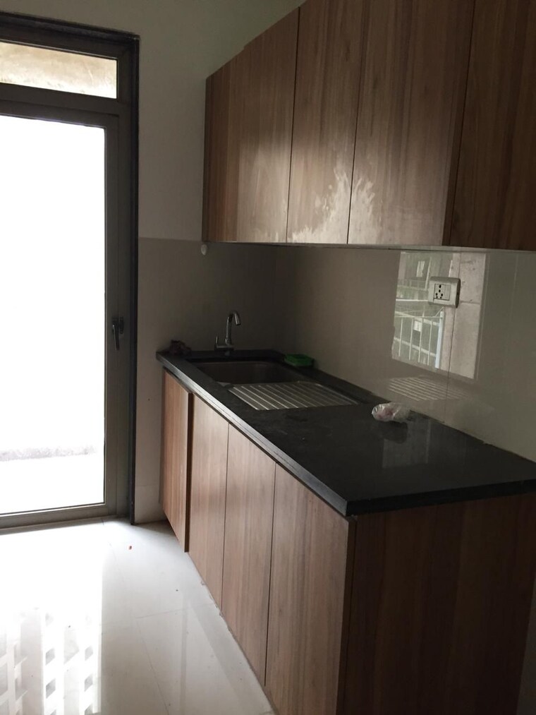 Kitchen, lodha-splendora 2 Bedroom 761 Sq.Ft. Apartment In Ghodbunder Road Thane 9417656