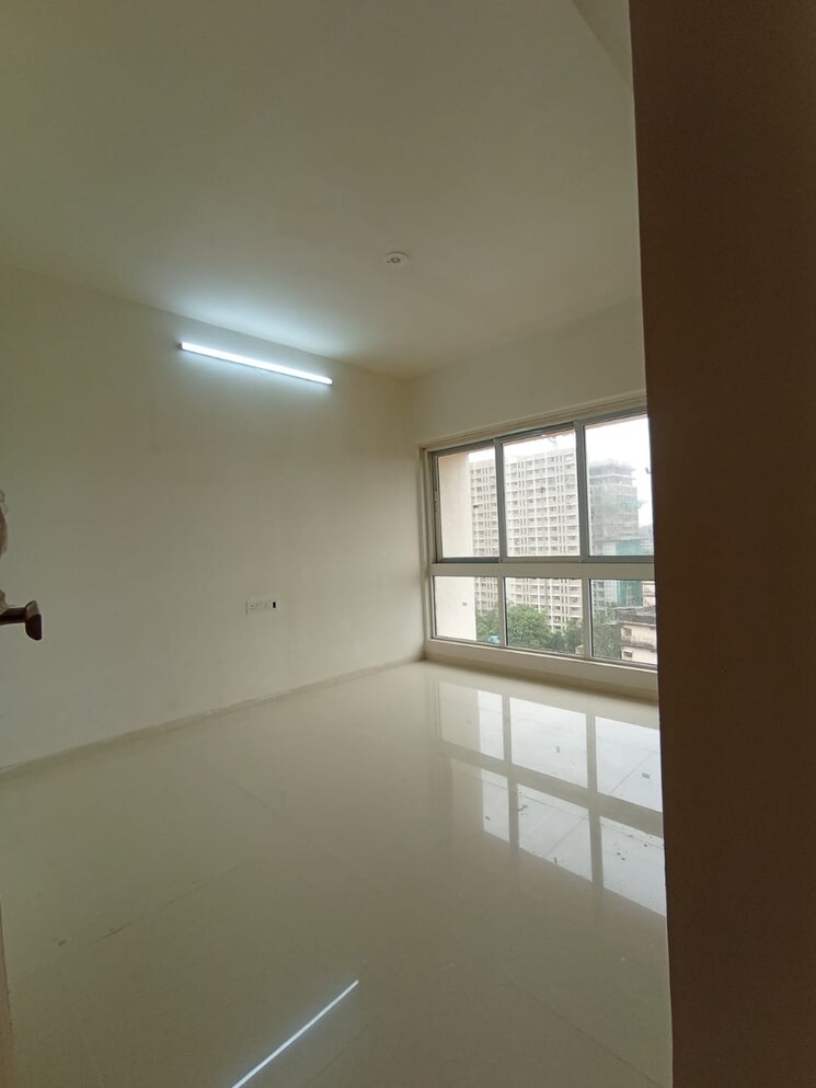 Room, romell-orbis 3 Bedroom 858 Sq.Ft. Apartment In Andheri East Mumbai 9417772