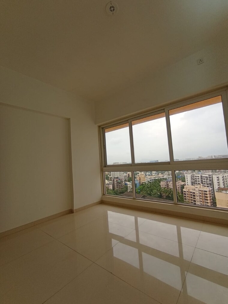 Room, romell-orbis 3 Bedroom 858 Sq.Ft. Apartment In Andheri East Mumbai 9417772