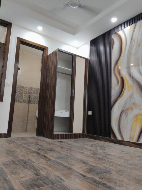 3 BHK + Pooja Room 1350 Sq.Ft. Builder Floor in Divyansh Onyx