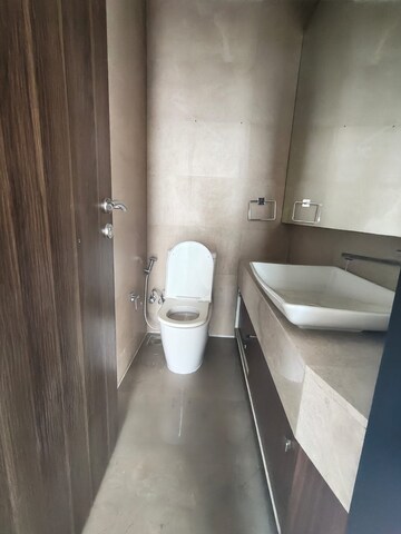 Attached Bathroom in 4 BHK Apartment at Indiabulls Sky, Lower Parel – for Sale