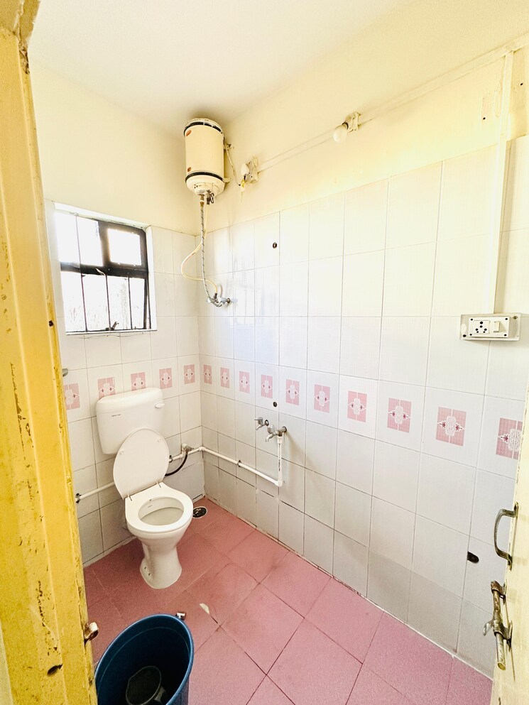 Bathroom, tambhad 2 Bedroom 698 Sq.Ft. Apartment In Tambhad Pune 9417923