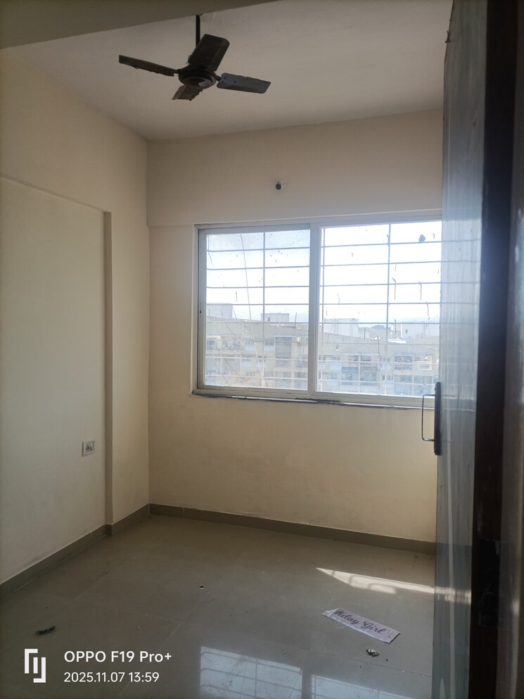 Room, karve nagar 2 Bedroom 1200 Sq.Ft. Apartment In Karve Nagar Pune 9417981