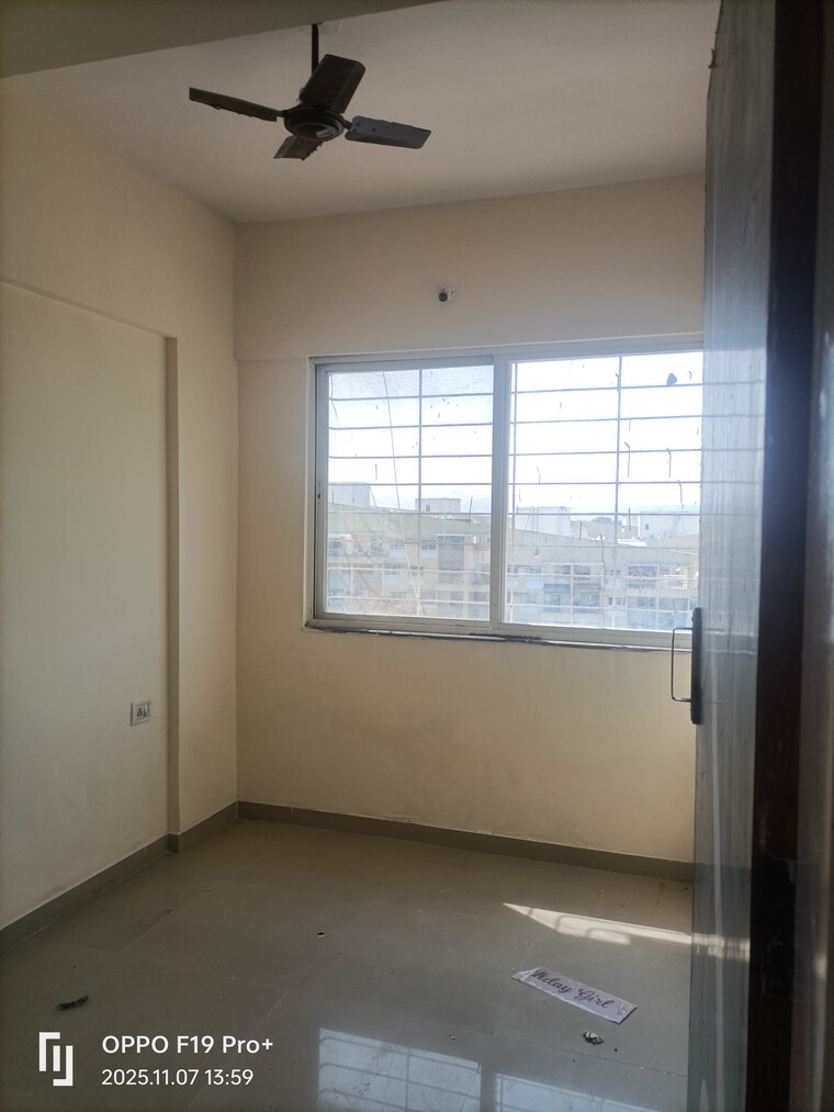 Room, karve nagar 2 Bedroom 1200 Sq.Ft. Apartment In Karve Nagar Pune 9417981