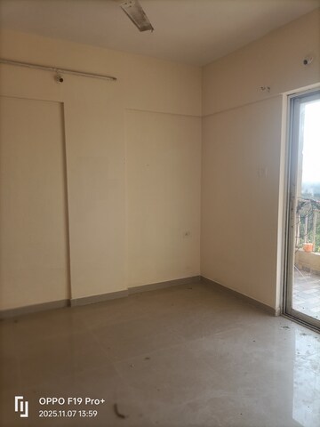 Room in 2 BHK Apartment at Karve Nagar – for Rent