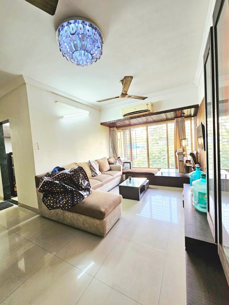 Living Room, ashok nagar 2 Bedroom 700 Sq.Ft. Apartment In Ashok Nagar Mumbai 9418050