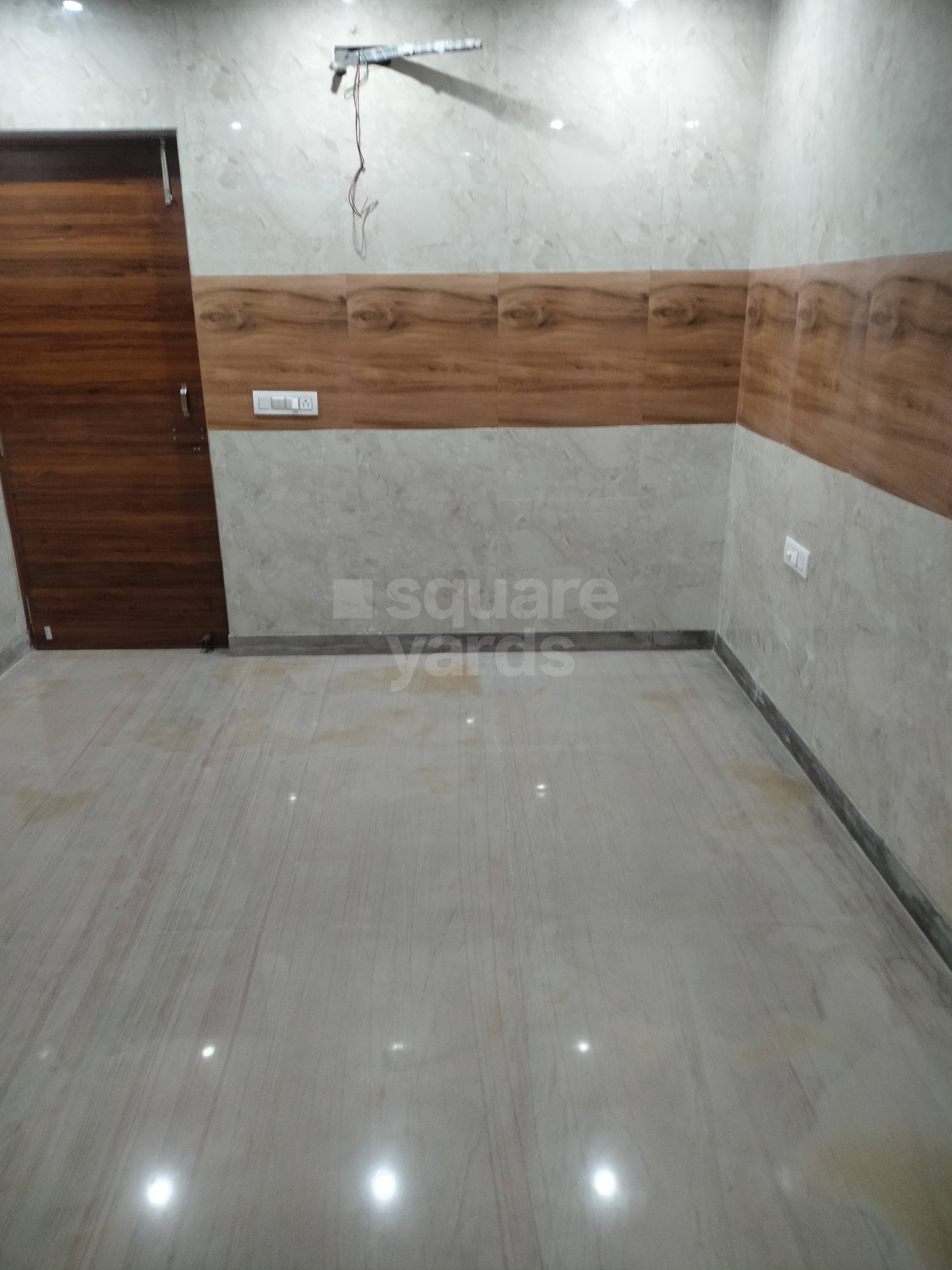 3 BHK + Pooja Room Builder Floor For Sale in Sector 16
