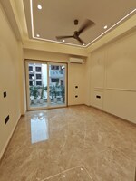 3 BHK 215 Sq.Yd. Builder Floor in Uday Arden 45