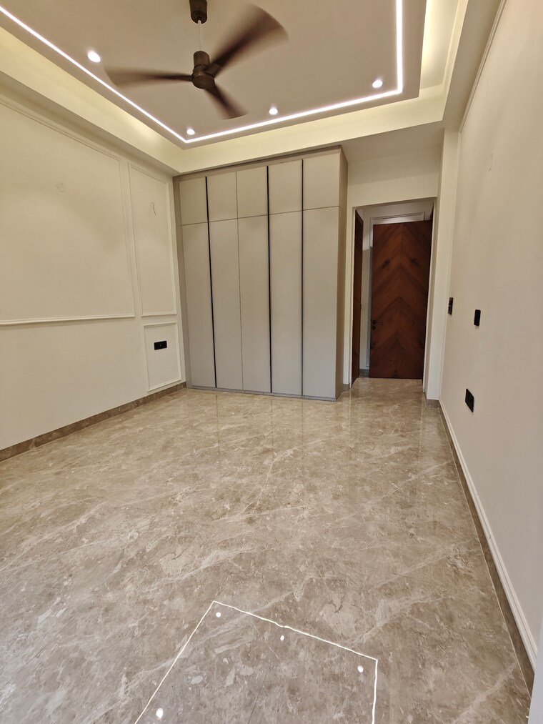 Room, uday-arden-45 3 Bedroom 215 Sq.Yd. Builder Floor In Sector 45 Gurgaon 9418103