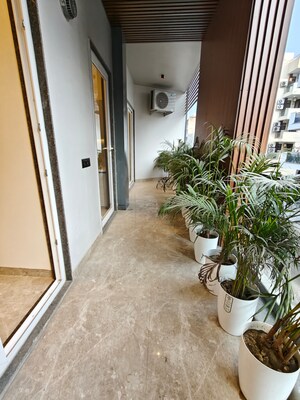 Balcony in 3 BHK Builder Floor at Uday Arden 45, Sector 45 – for Rent