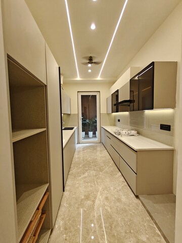 Kitchen in 3 BHK Builder Floor at Uday Arden 45, Sector 45 – for Rent