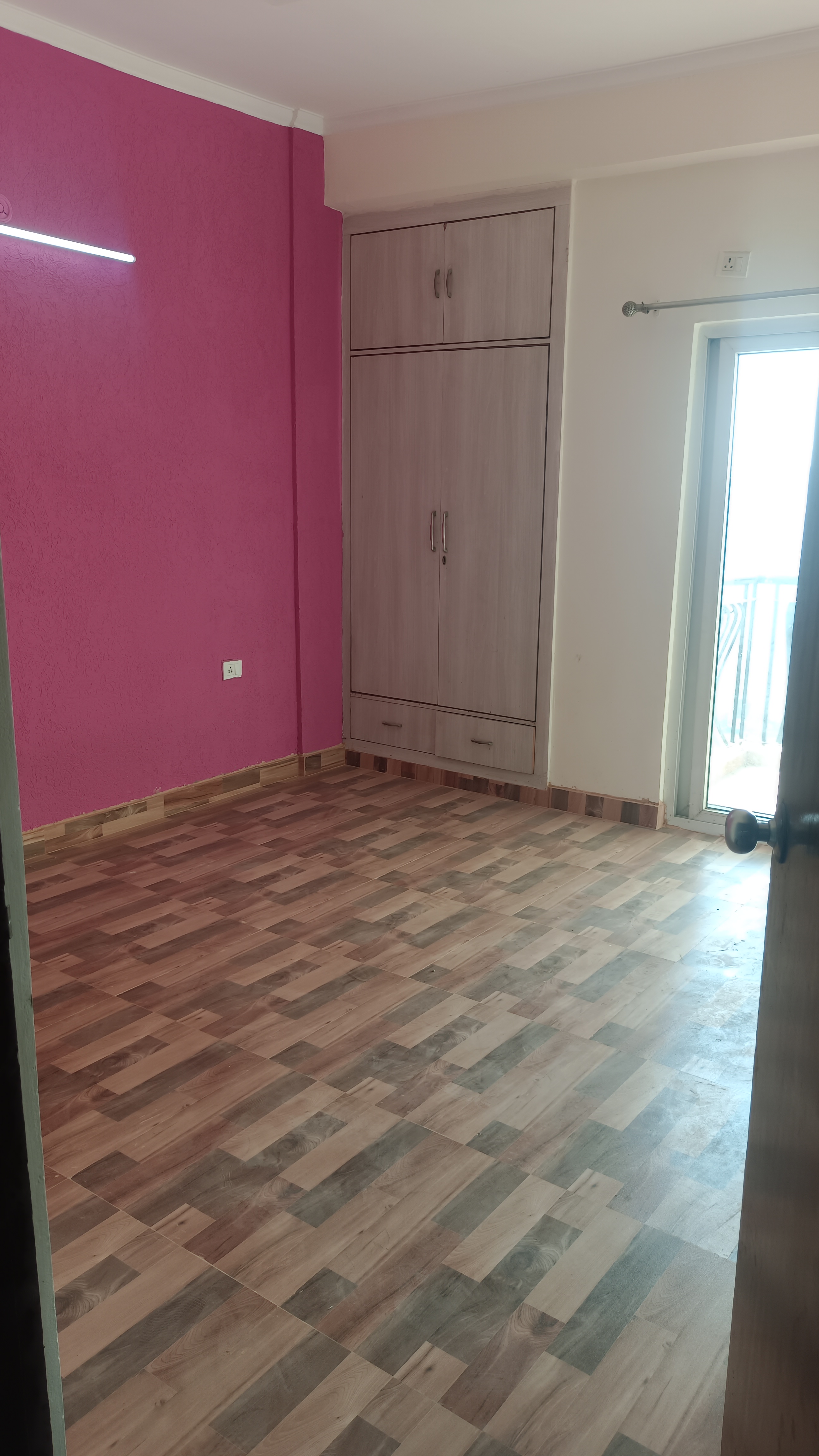 3 BHK + Pooja Room Apartment For Rent in Prateek Wisteria