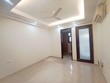 Room in 3 BHK Apartment at Greater Kailash I – for Rent