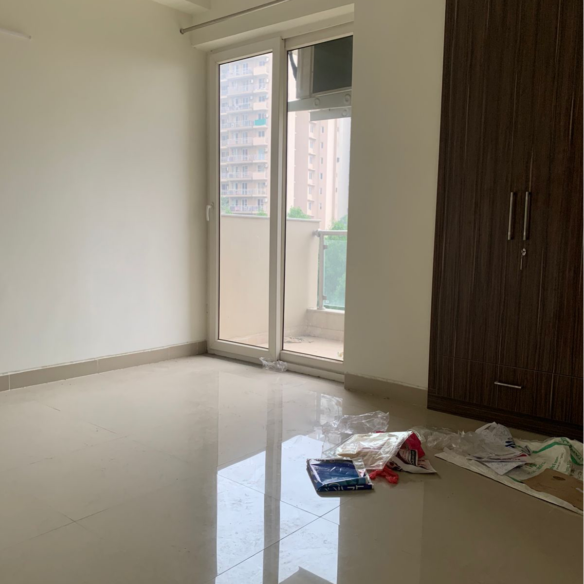 3 BHK + Extra Room 1675 Sq.Ft. Apartment in Ramprastha City The Edge Towers