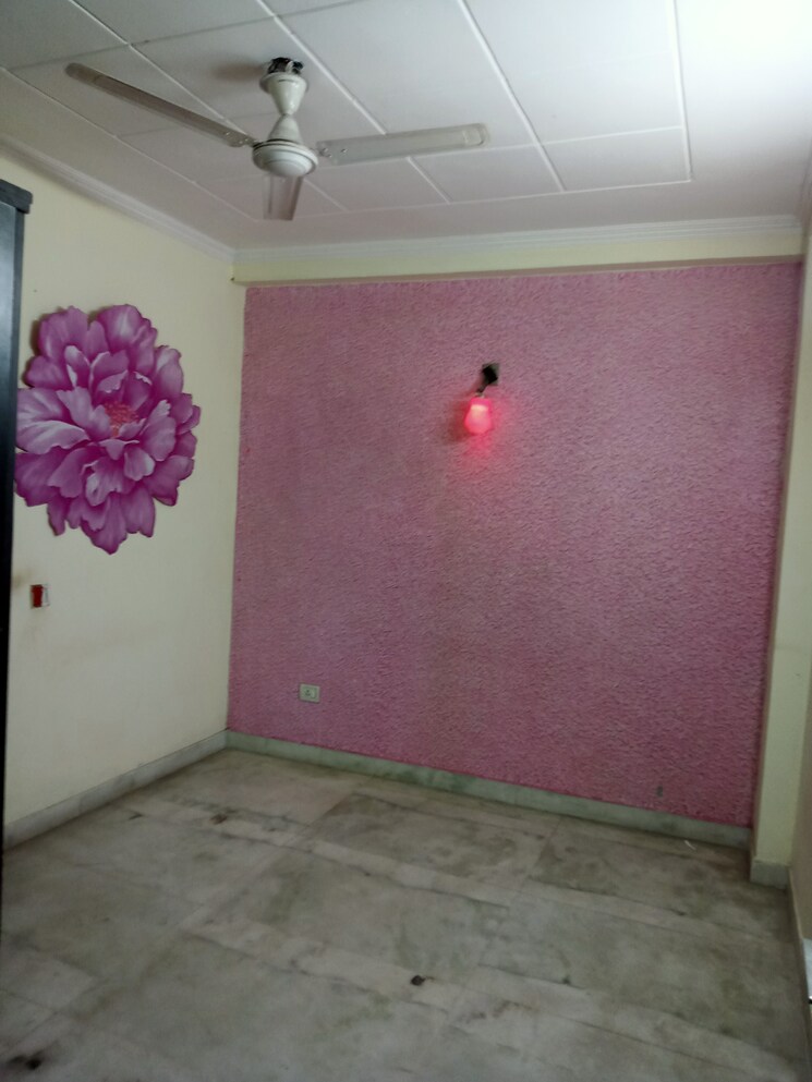 Room, neb sarai 1 Bedroom 450 Sq.Ft. Builder Floor In Neb Sarai Delhi 9418248