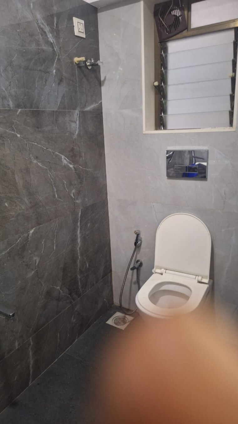 Bathroom, sai-everest-garden-view 1 Bedroom 494 Sq.Ft. Apartment In Ghatkopar West Mumbai 9418262