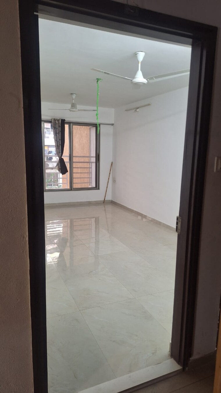 Room, sai-everest-garden-view 1 Bedroom 494 Sq.Ft. Apartment In Ghatkopar West Mumbai 9418262