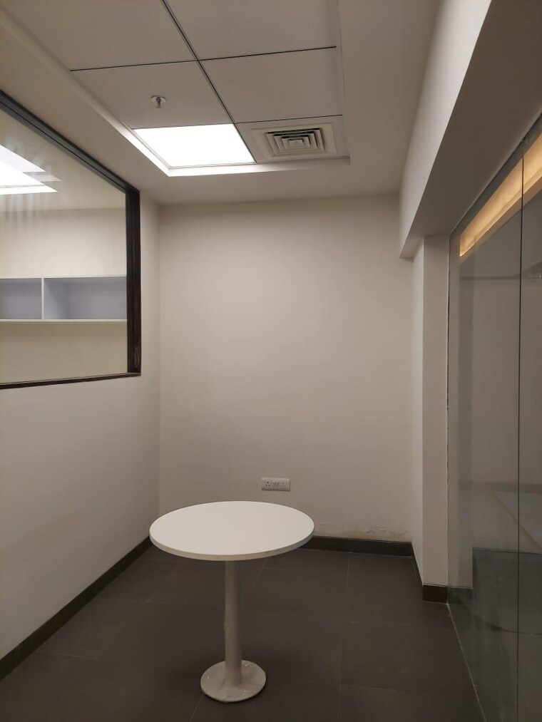 undefined, vijay nagar Commercial Office Space 1150 Sq.Ft. In Vijay Nagar Indore 9418264