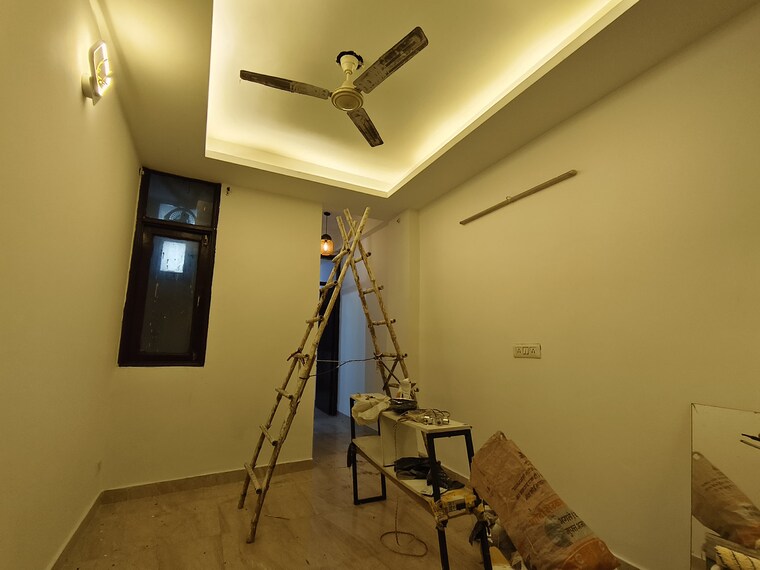 Living Room, freedom fighters enclave 1 Bedroom 450 Sq.Ft. Builder Floor In Freedom Fighters Enclave Delhi 9418302