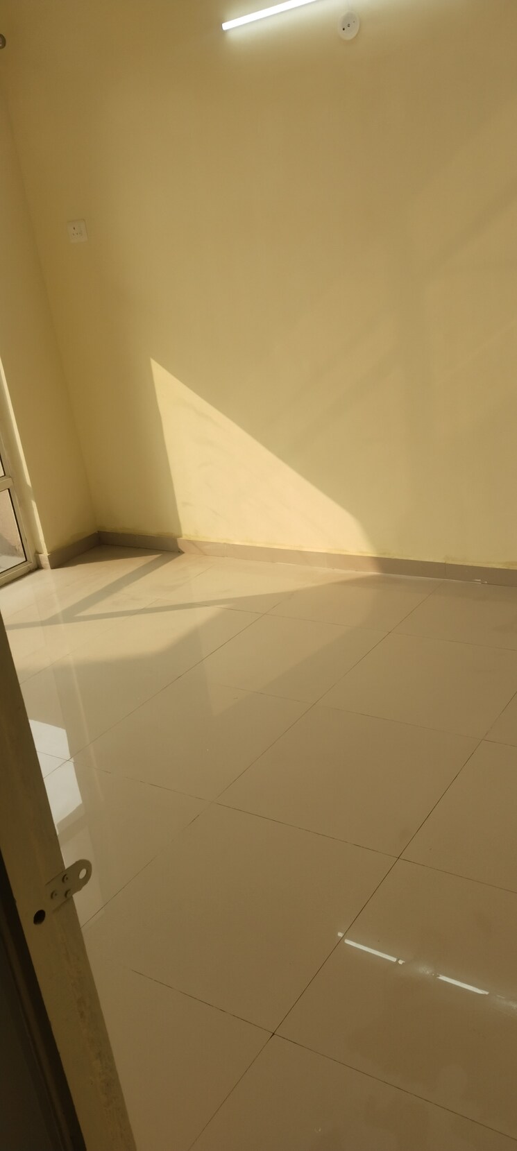 Room, pyramid-urban-homes-2 2 Bedroom 603 Sq.Ft. Apartment In Sector 86 Gurgaon 9418304