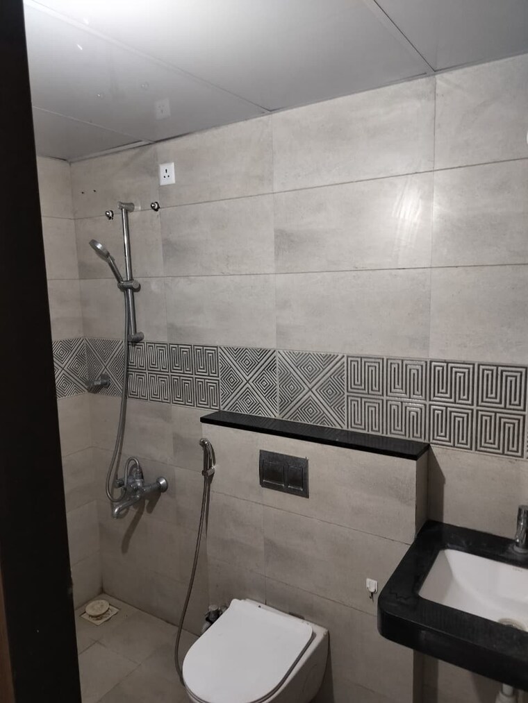 Bathroom, rama-fusion-towers 2 Bedroom 680 Sq.Ft. Apartment In Hinjewadi Pune 9418337