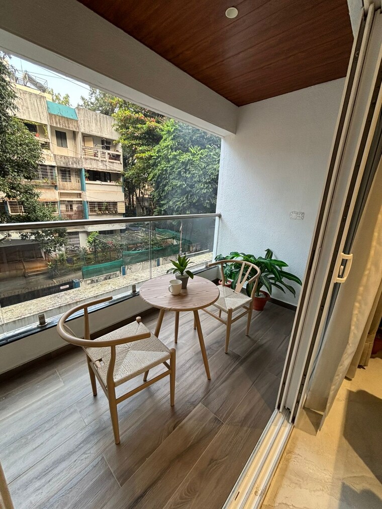 Balcony, kothrud 2.5 Bedroom 1442 Sq.Ft. Apartment In Kothrud Pune 9418355