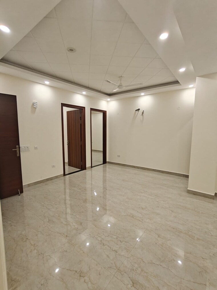 Room, dlf phase ii 4 Bedroom 3900 Sq.Ft. Apartment In Dlf Phase ii Gurgaon 9418468