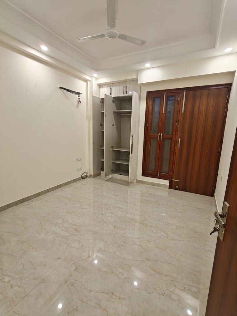 Room, dlf phase ii 4 Bedroom 3900 Sq.Ft. Apartment In Dlf Phase ii Gurgaon 9418468