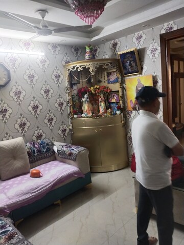 Living Room in 2 BHK Builder Floor at Bharat Vihar – for Sale