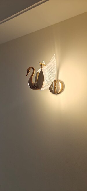 Furnished Amenities in 3 BHK Apartment at Bestech Park View Altura, Sector 79 – for Rent