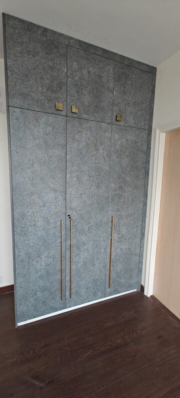 Furnished Amenities in 3 BHK Apartment at Bestech Park View Altura, Sector 79 – for Rent