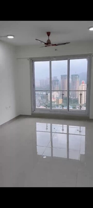 Room in 2 BHK Apartment at Courtyard by Narang Realty and The Wadhwa Group, Pokhran Road No Two – for Rent