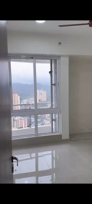 Room in 2 BHK Apartment at Courtyard by Narang Realty and The Wadhwa Group, Pokhran Road No Two – for Rent