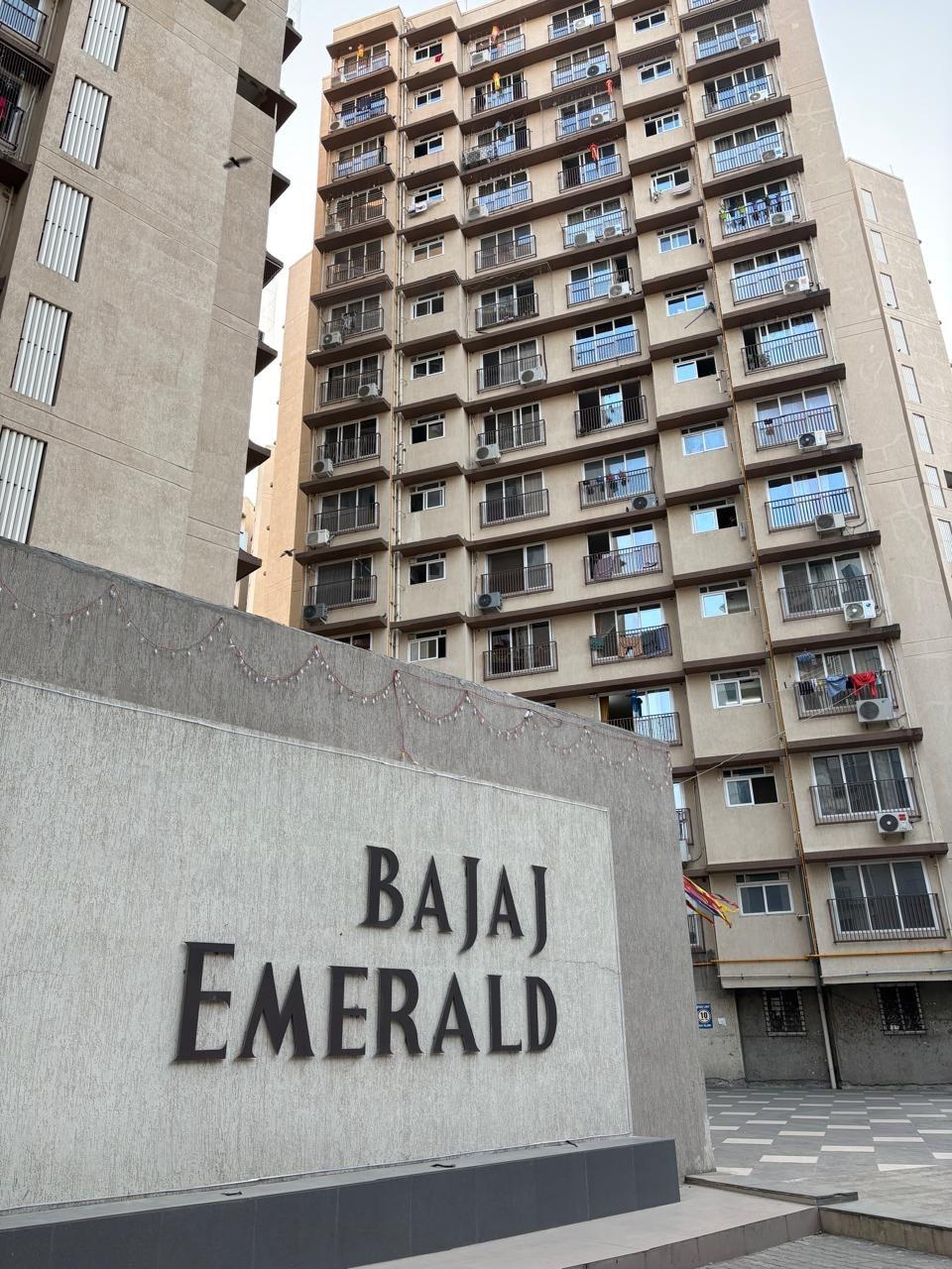 3 BHK Apartment For Rent in Bajaj Emerald