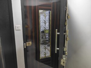 Bedroom in 2 BHK Apartment at Sethia Kalpavruksh Heights, Kandivali West – for Rent