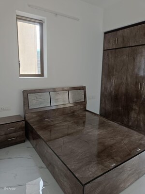 Room in 2 BHK Apartment at Raymond Ten X Vibes, J K Gram – for Rent