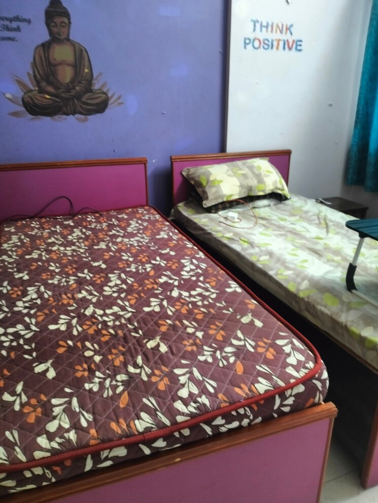 Room, gokuldham colony Pg For Boys & Girls In Gokuldham Colony 9418529