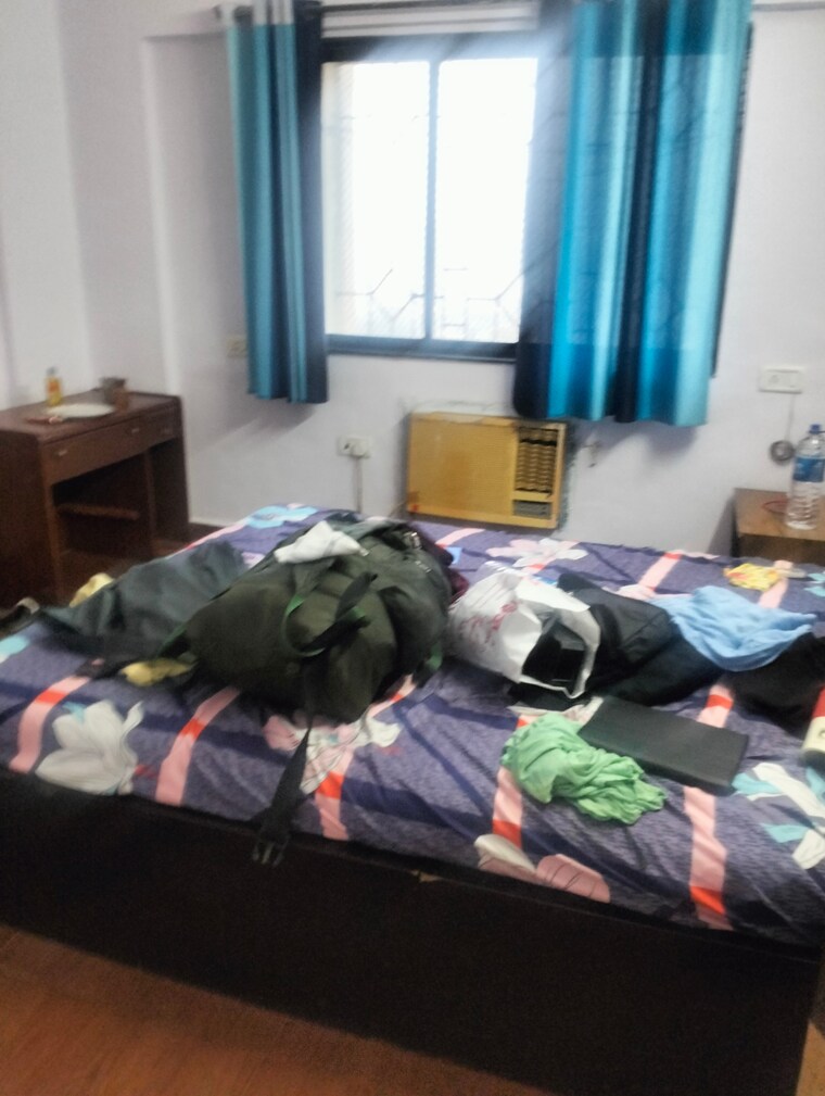 Room, gokuldham colony Pg For Boys & Girls In Gokuldham Colony 9418529