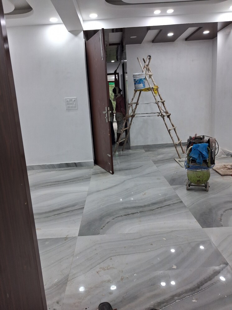 Room, nidhi-exclusive-floors 4 Bedroom 1350 Sq.Ft. Builder Floor In Mehrauli Delhi 9418550